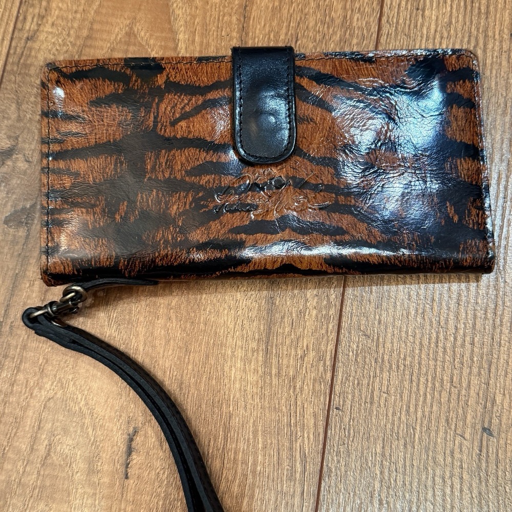 Patricia Nash Valentia II Tiger Leopard Leather Wallet  Wristlet NEW Black Brown